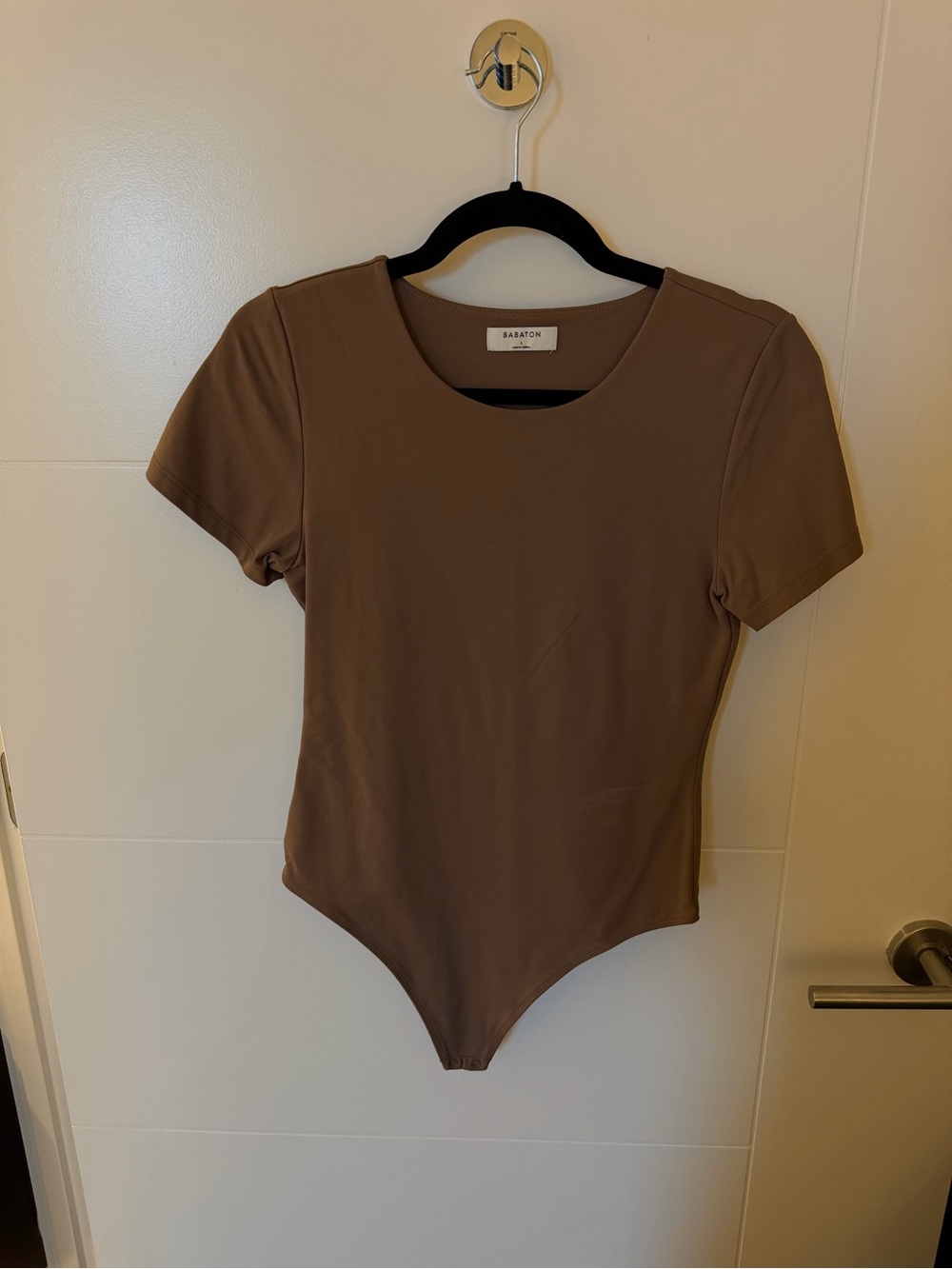 Babaton Brown Short Sleeve Scoop Neck Bodysuit